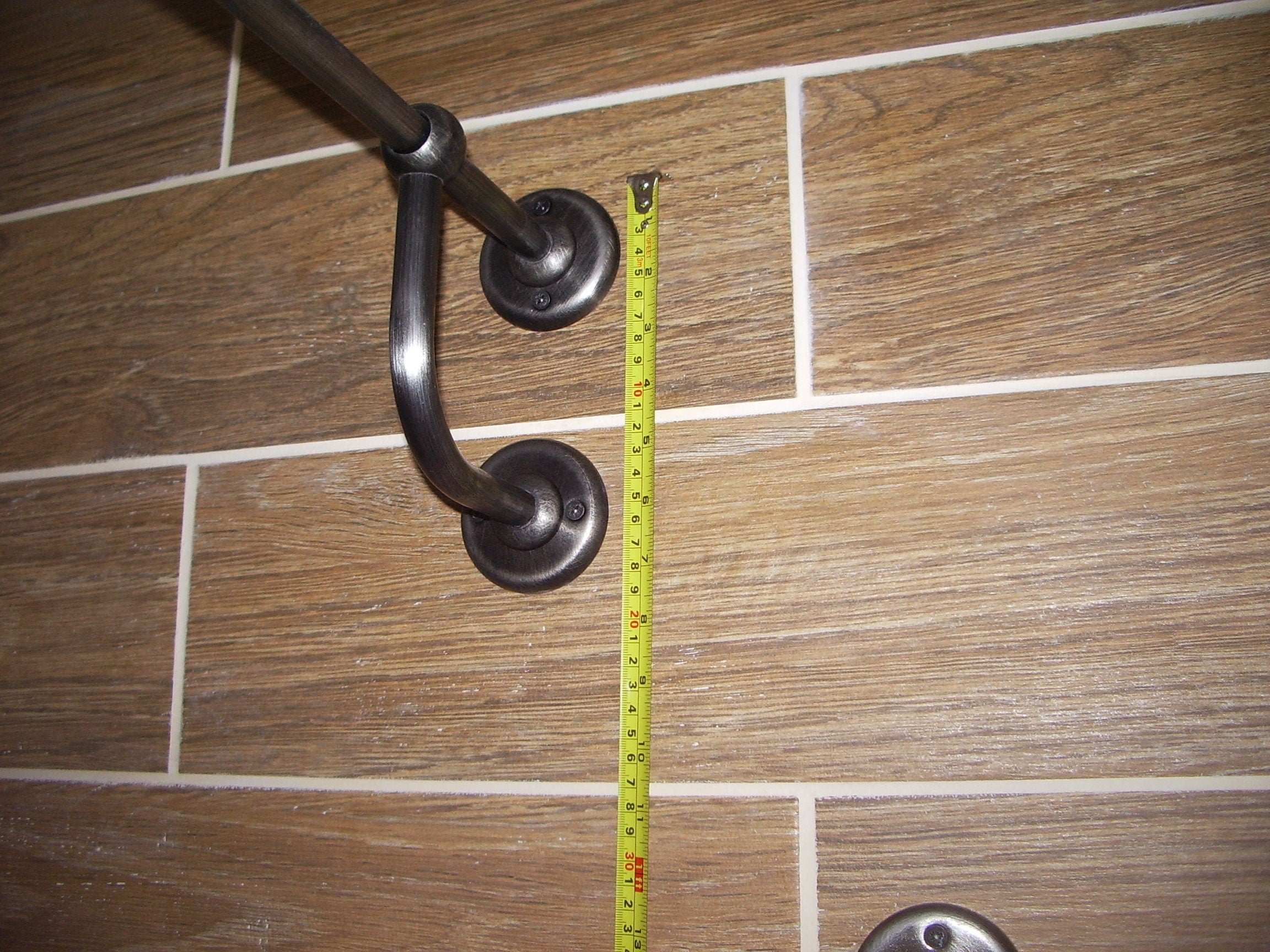 Square Shaped 360 degrees Shower Curtain Rod for Bathroom, Fitting and Dressing room with Wall Brackets