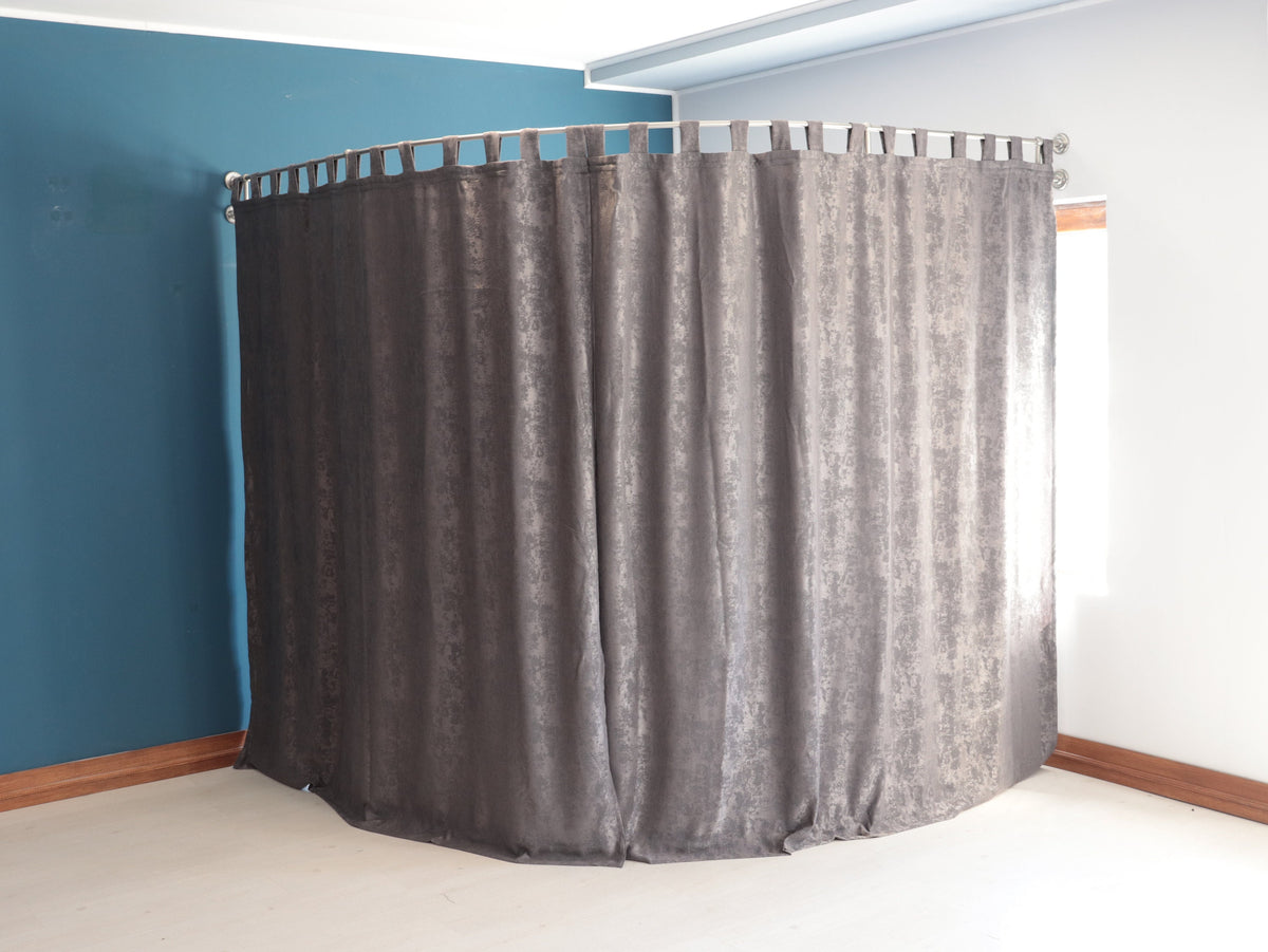 Corner Standing Oval Fitting and Dressing Room for Wall Montage with 2 Straight Floor Support- 210 cm(83") High