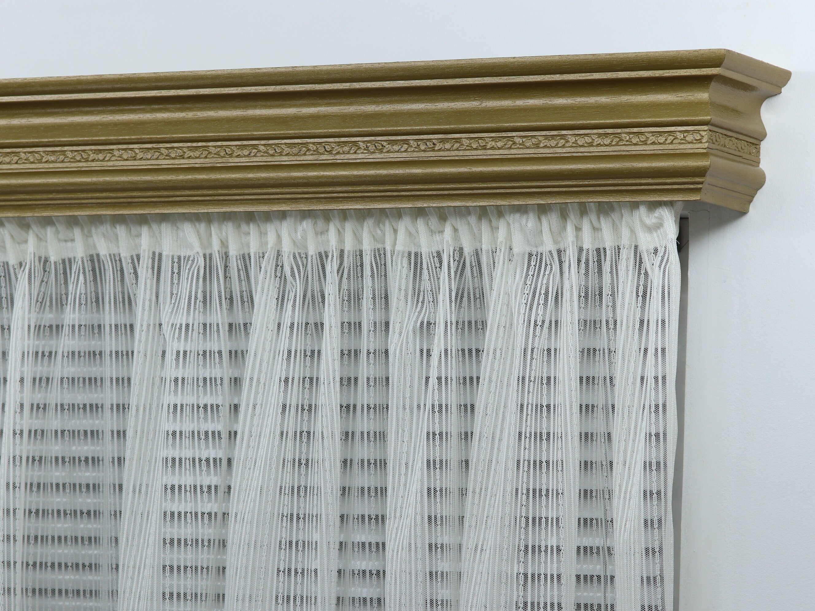 Single Window Cornice & Rail, Wooden Window Valance with Rail, Farmhouse Cornice, Cornice Board, Wall Montage, Many Metallic Colors