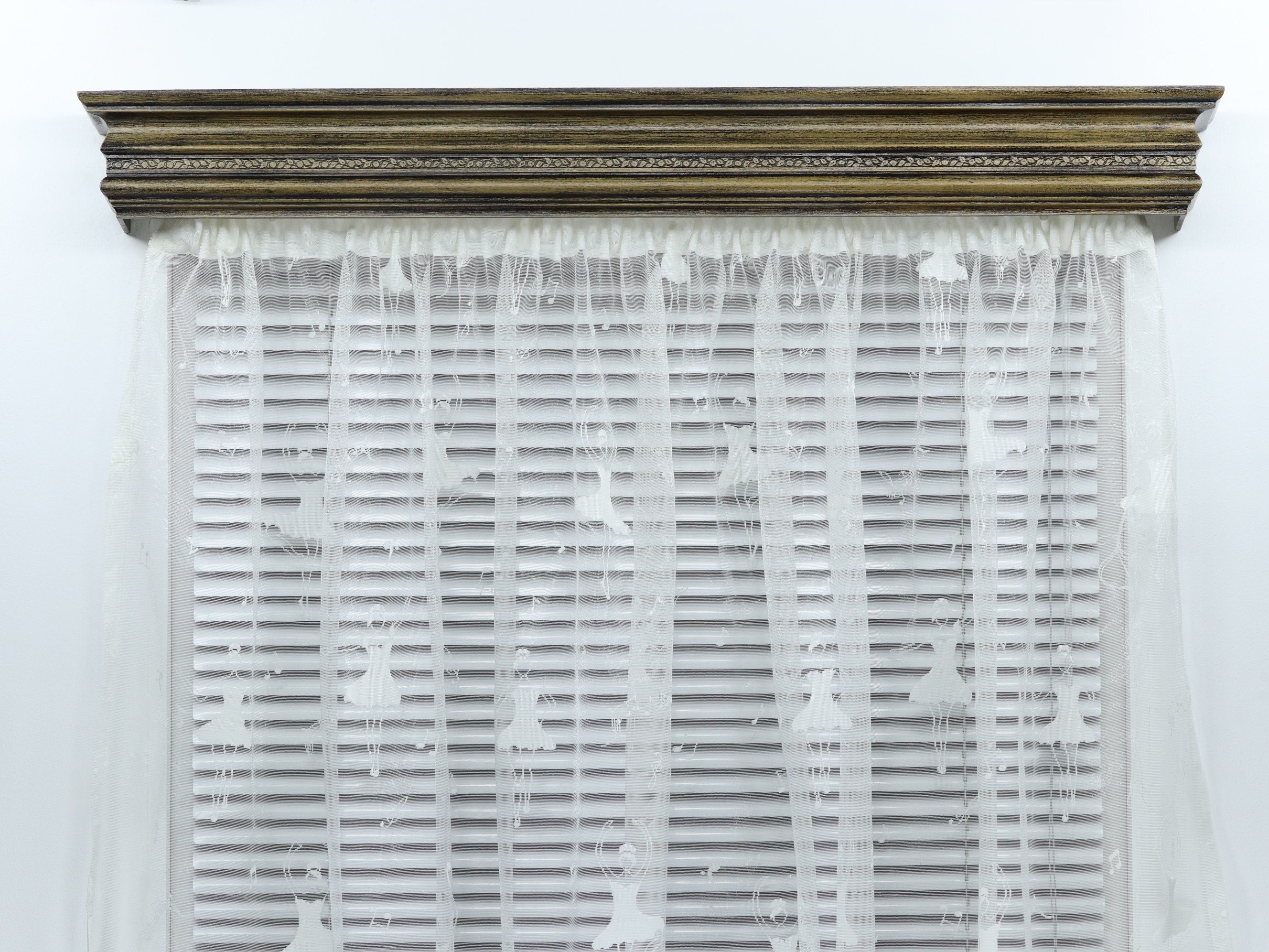 Single Window Cornice & Rail, Wooden Window Valance with Rail, Farmhouse Cornice, Cornice Board, Wall Montage, Many Antique Colors
