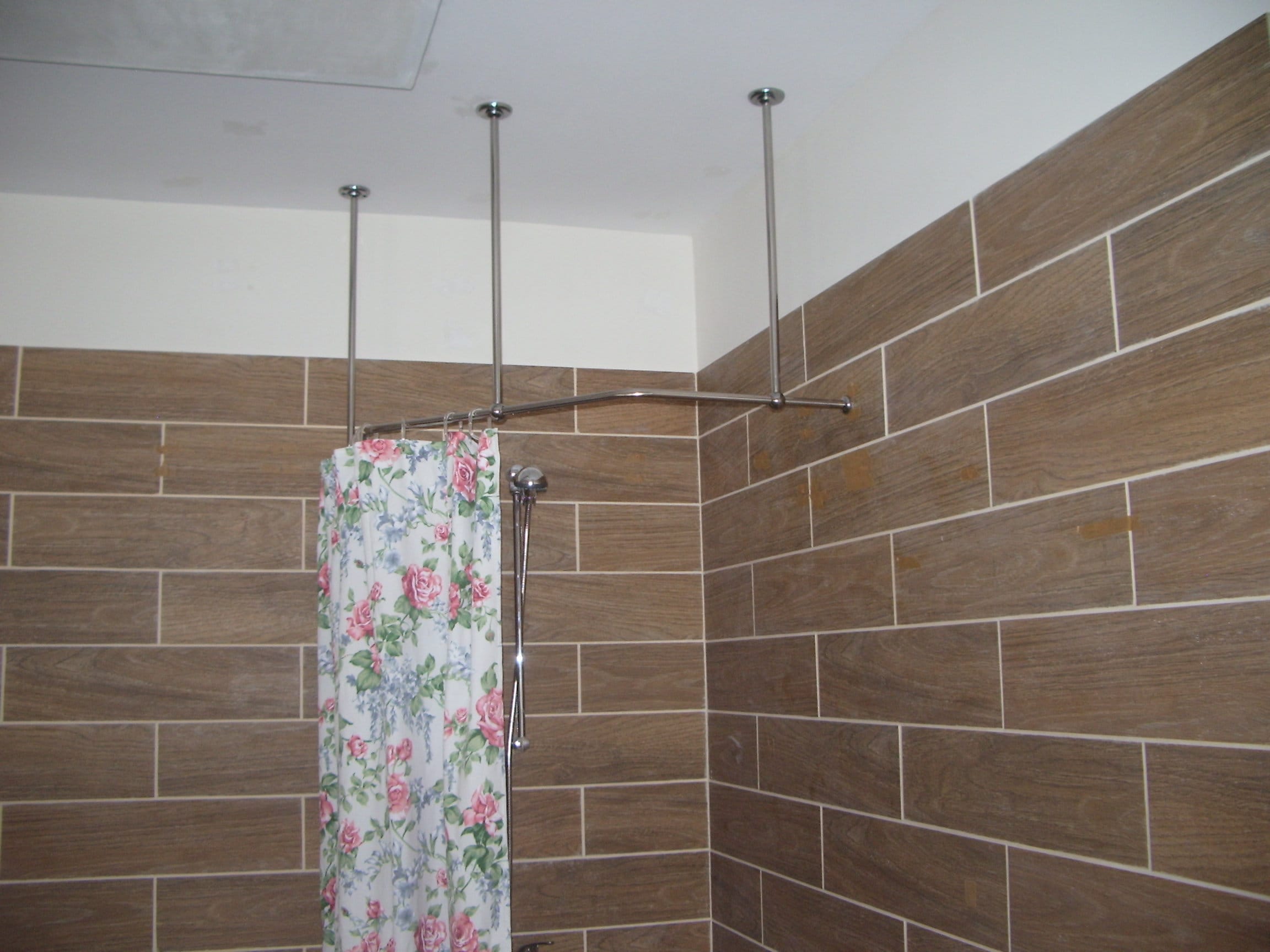 Diamond Corner Shower Curtain Rod for Bathroom, Fitting and Dressing room for Ceiling Installation, option Custom Size- Neo Angle Jacuzzi