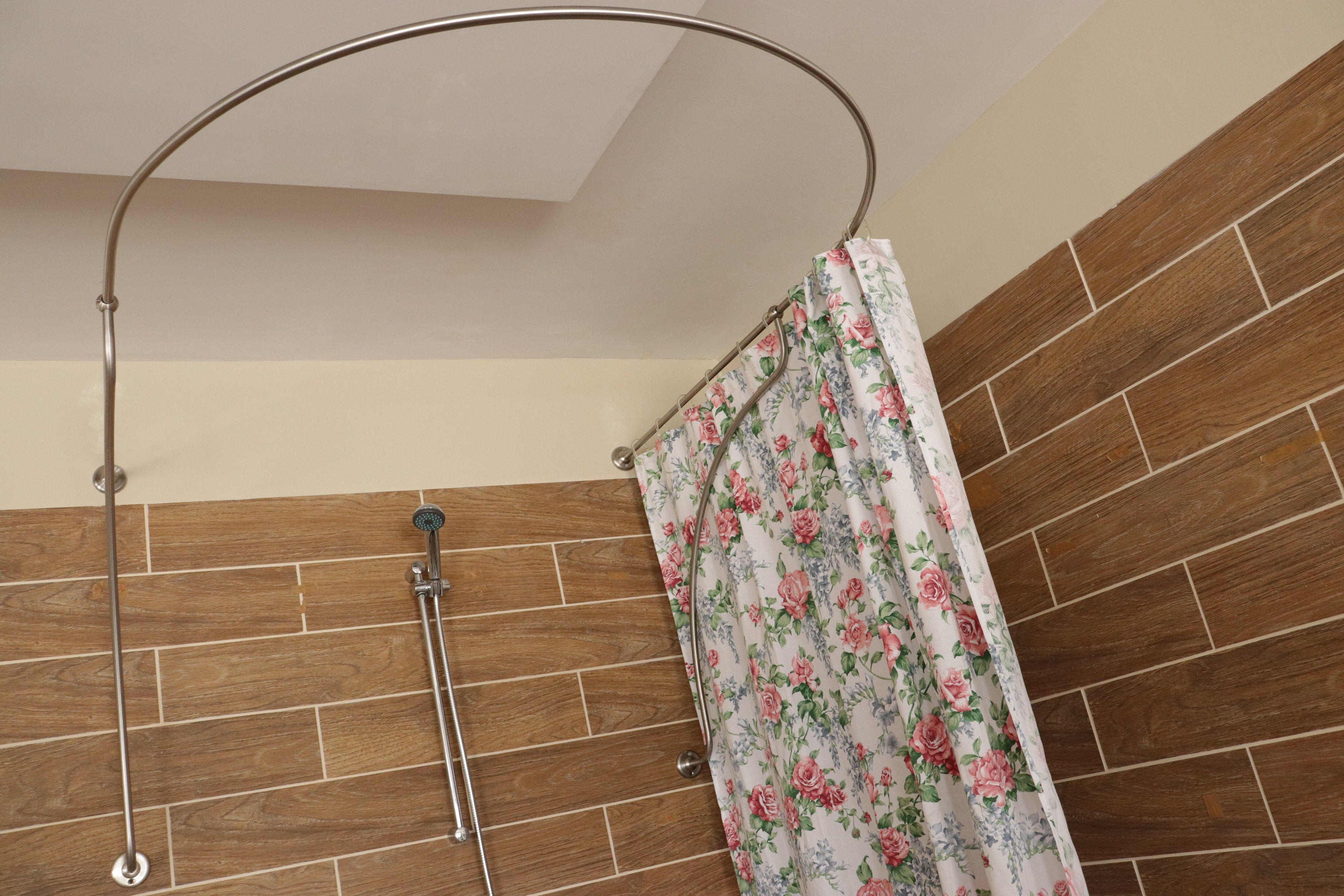 U-Shaped Shower Curtain Rod for Bathroom, Fitting and Dressing room for Wall Mounting with Italian Style Curved Wall Supports