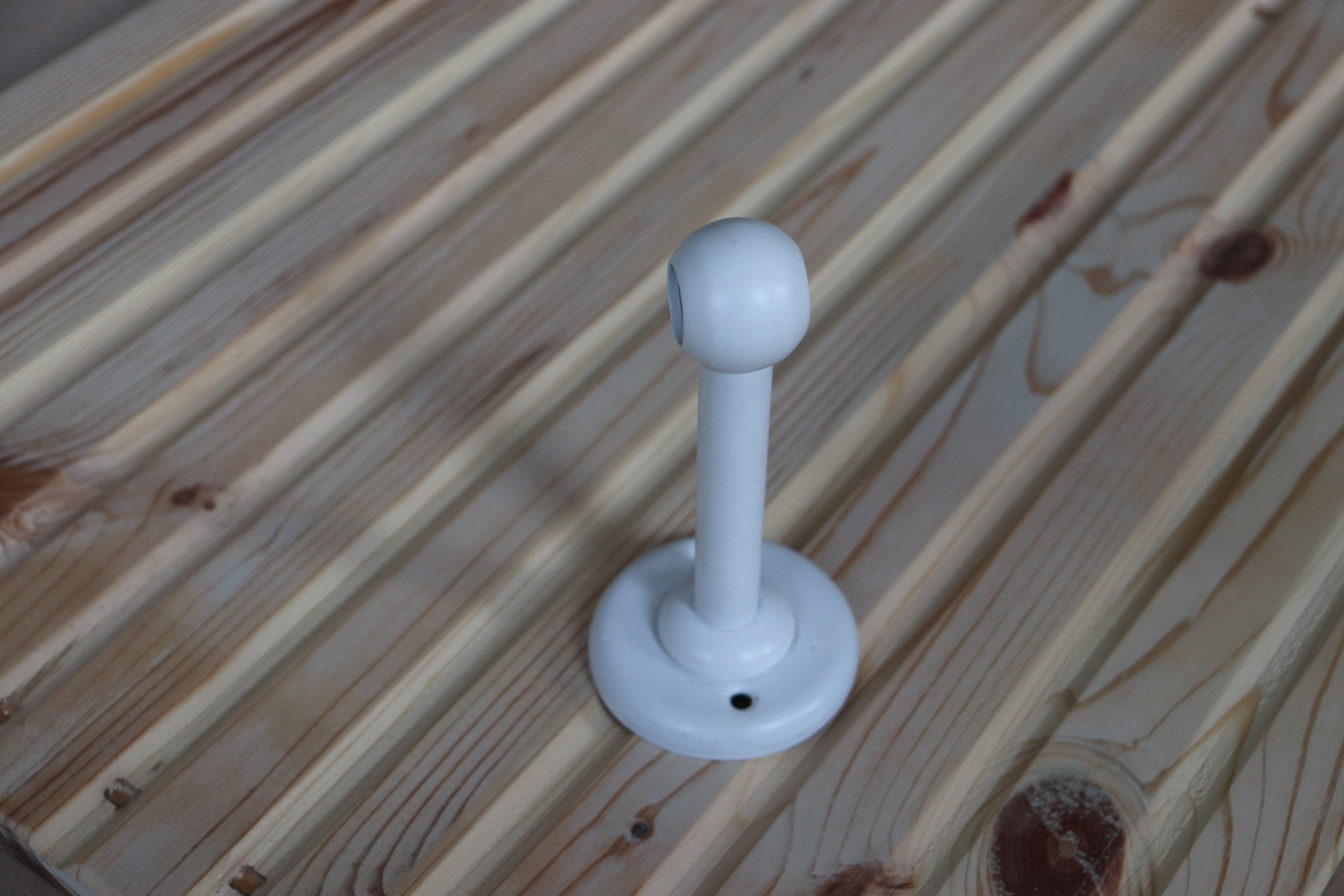 Straight Steel Support (1pc.) for Shower Curtain Rods- 16 mm.