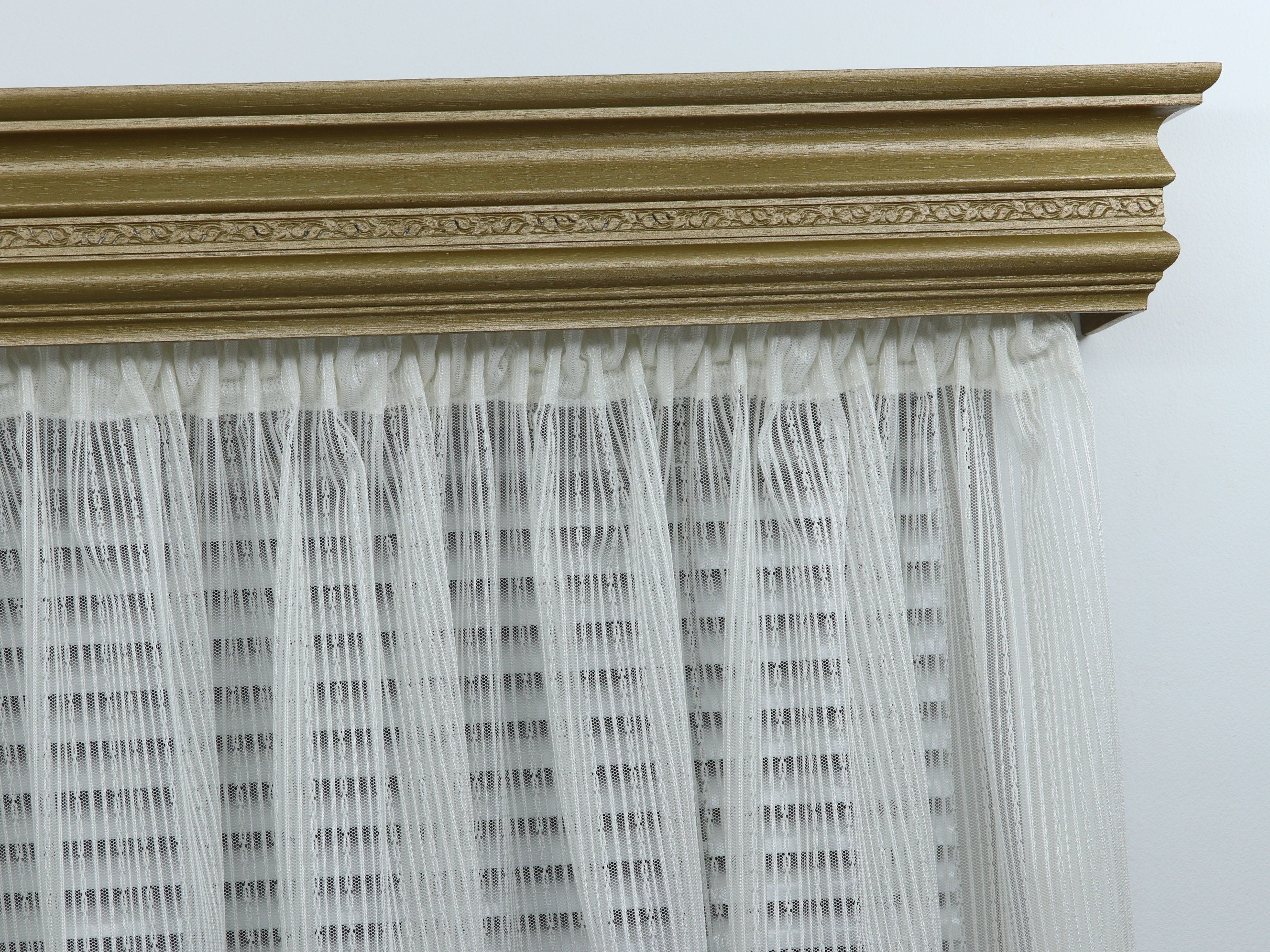 Single Window Cornice & Rail, Wooden Window Valance with Rail, Farmhouse Cornice, Cornice Board, Wall Montage, Many Metallic Colors