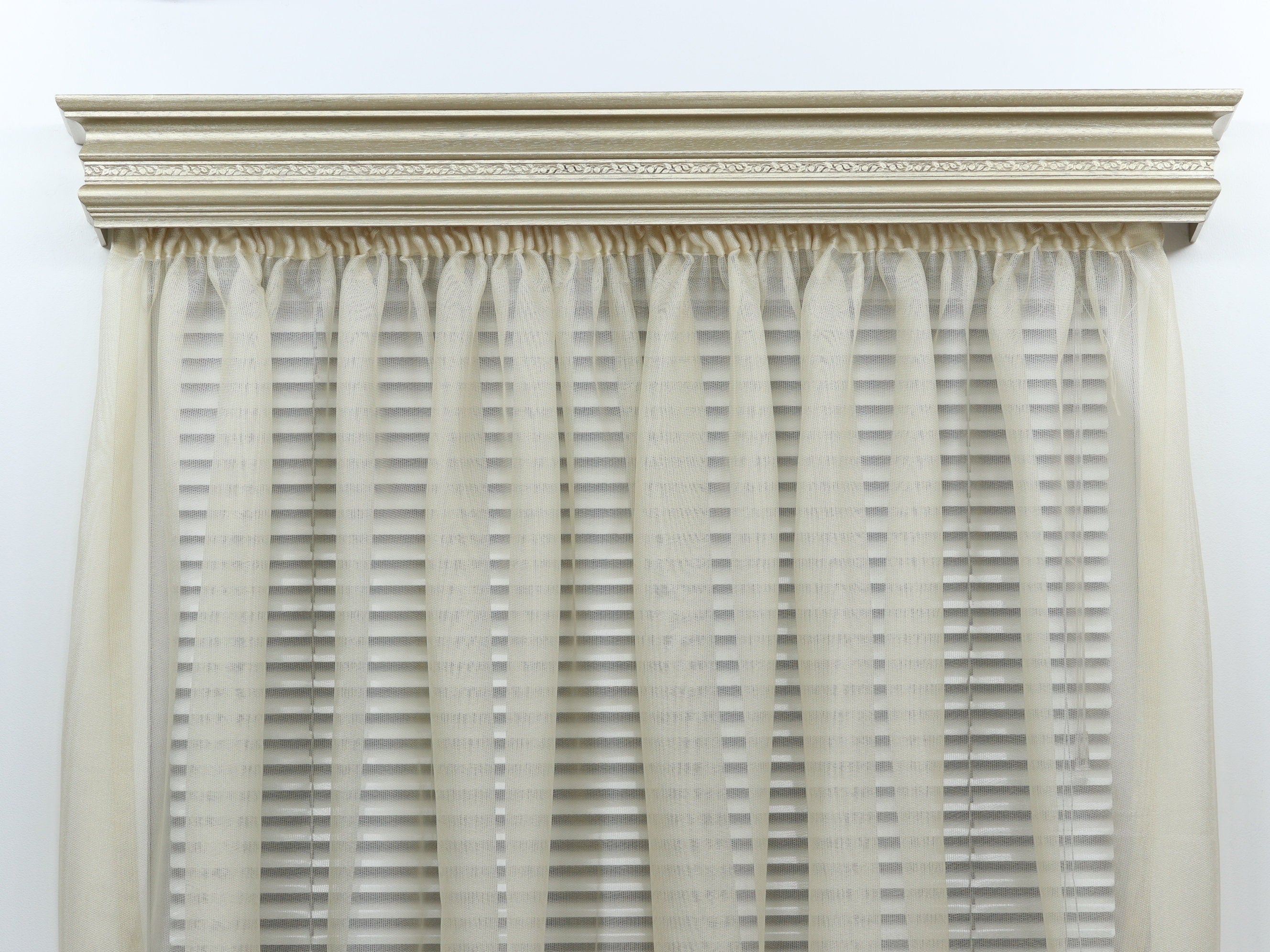 Single Window Cornice & Rail, Wooden Window Valance with Rail, Farmhouse Cornice, Cornice Board, Wall Montage, Many Metallic Colors